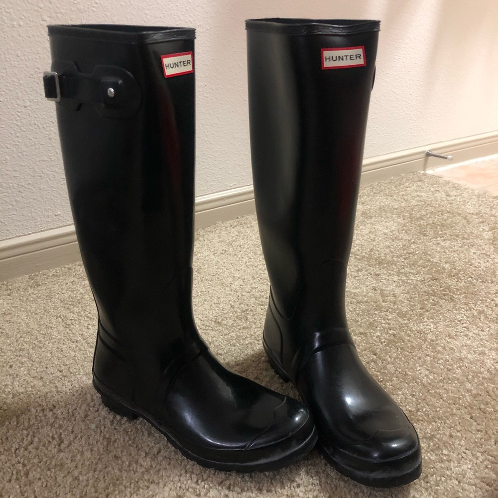 Hunter Tall Gloss Rain Boots
